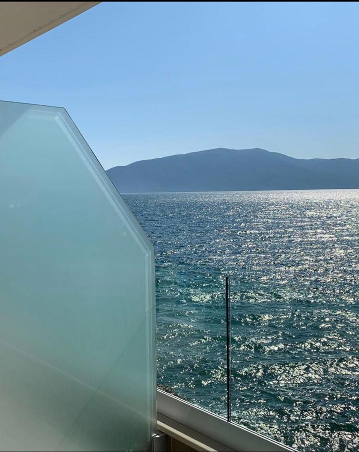 Hotel Kristera Vlore Ngoại thất bức ảnh