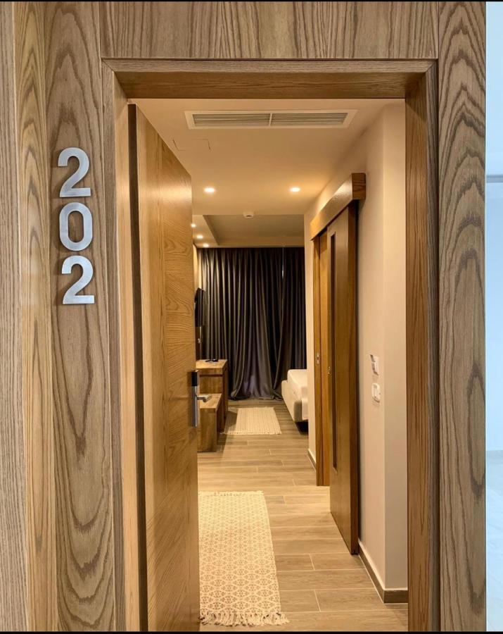 Hotel Kristera Vlore Ngoại thất bức ảnh